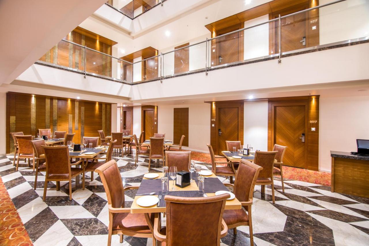 Zion - A Luxurious Hotel Bengaluru Kültér fotó