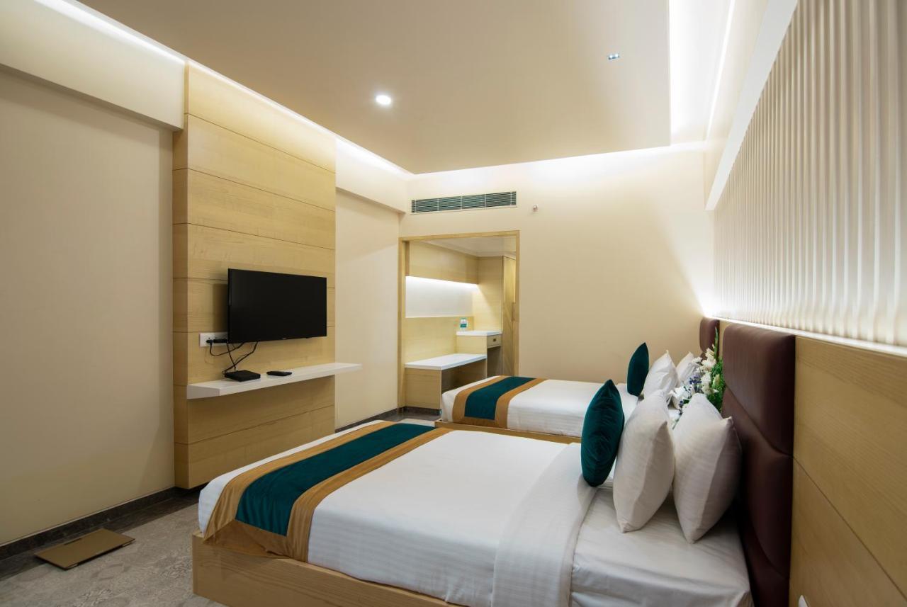 Zion - A Luxurious Hotel Bengaluru Kültér fotó