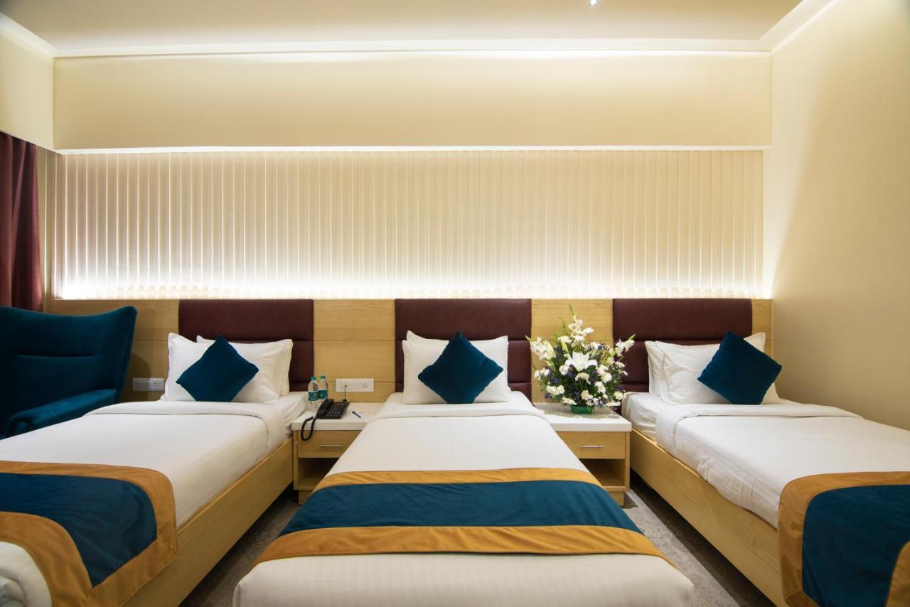 Zion - A Luxurious Hotel Bengaluru Kültér fotó