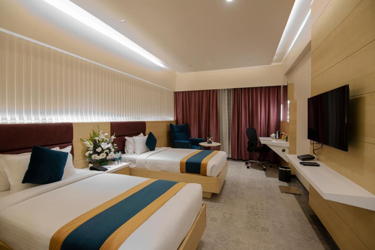 Zion - A Luxurious Hotel Bengaluru Kültér fotó
