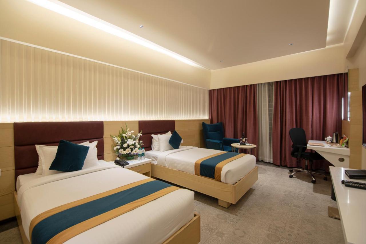 Zion - A Luxurious Hotel Bengaluru Kültér fotó